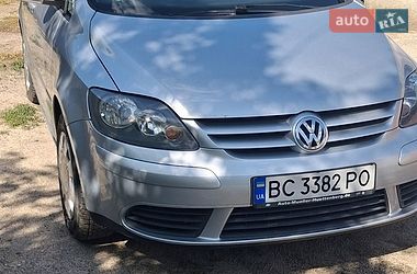 Хэтчбек Volkswagen Golf Plus 2005 в Новом Буге