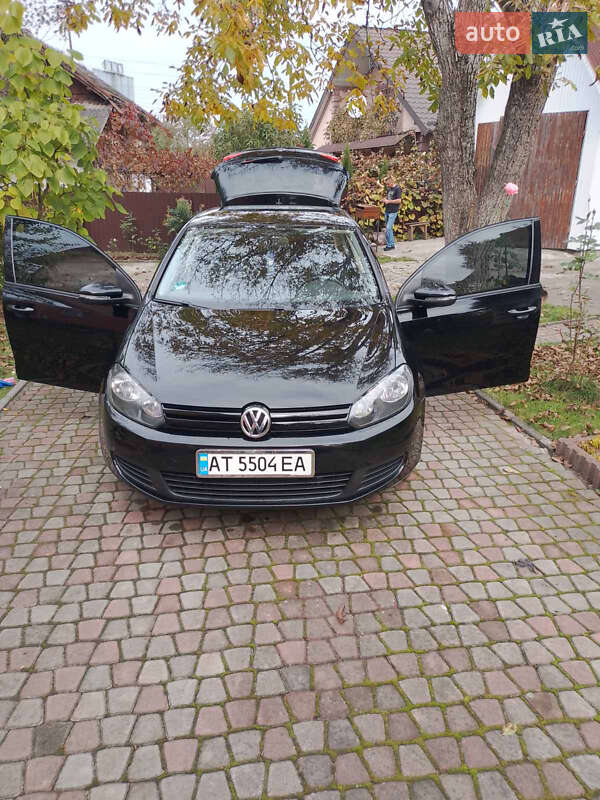 Хэтчбек Volkswagen Golf 2010 в Ивано-Франковске Хэтчбек Volkswagen Golf 2010 в Ивано-Франковске
