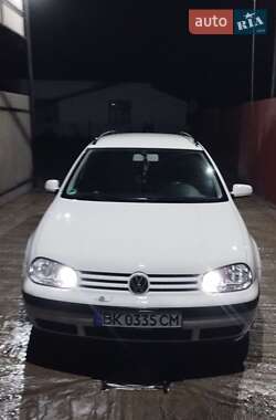 Универсал Volkswagen Golf 2000 в Заречном