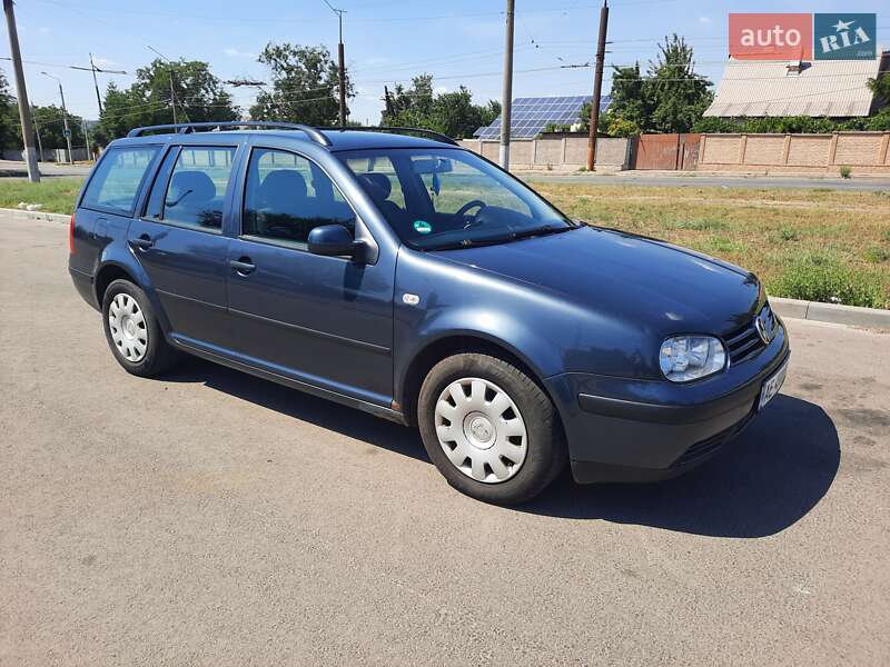 Універсал Volkswagen Golf 2002 в Кривому Розі