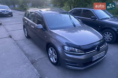 Универсал Volkswagen Golf 2014 в Шепетовке