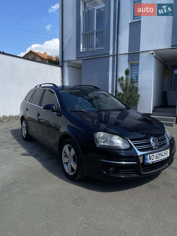 Универсал Volkswagen Golf 2008 в Львове Универсал Volkswagen Golf 2008 в Львове