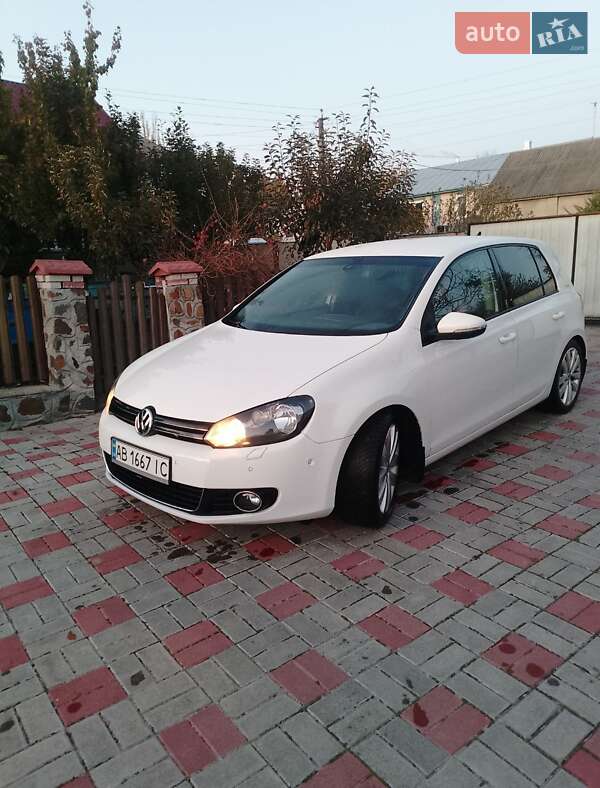 Хэтчбек Volkswagen Golf 2010 в Бершади