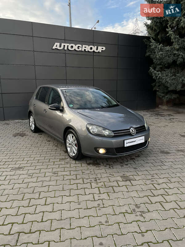 Хэтчбек Volkswagen Golf 2011 в Одессе