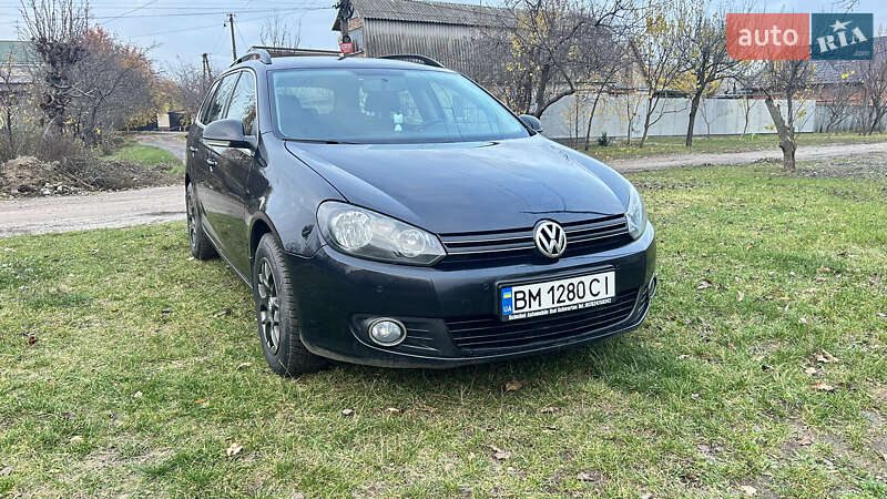 Универсал Volkswagen Golf 2010 в Сумах