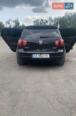 Хэтчбек Volkswagen Golf 2008 в Широком
