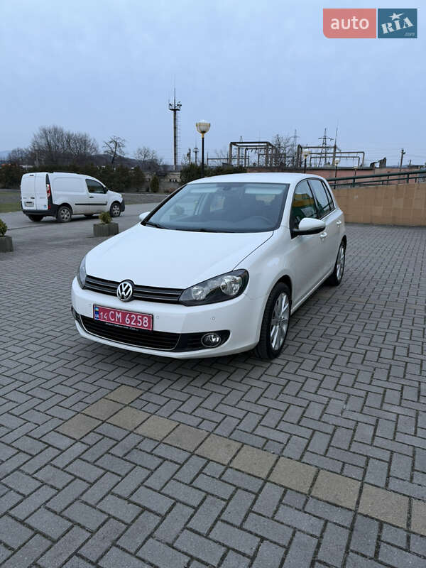 Хэтчбек Volkswagen Golf 2009 в Мукачево