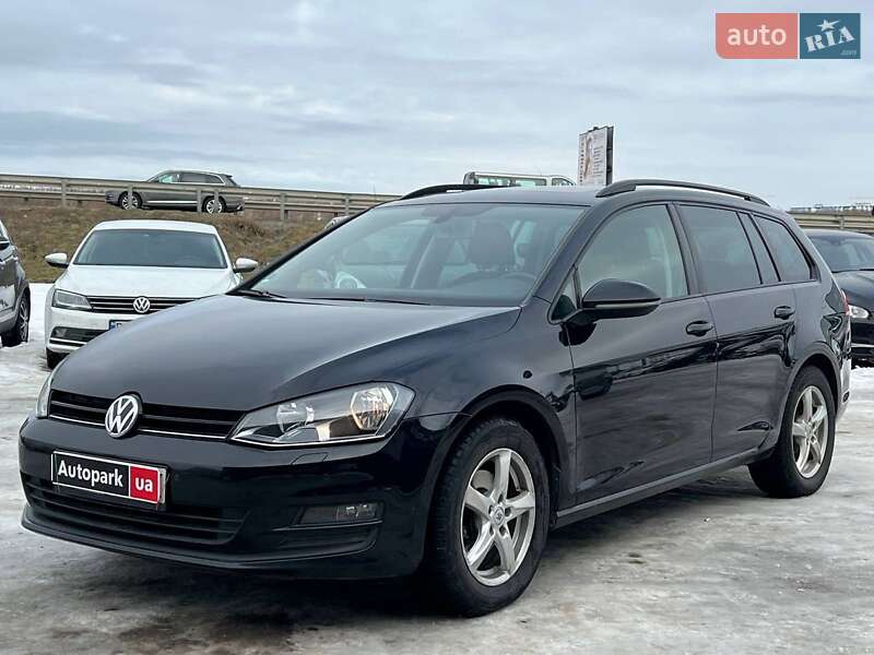 Универсал Volkswagen Golf 2016 в Львове