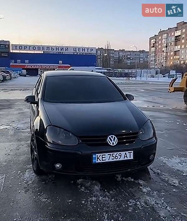 Хэтчбек Volkswagen Golf 2007 в Первомайске
