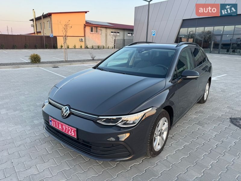 Универсал Volkswagen Golf 2022 в Ужгороде
