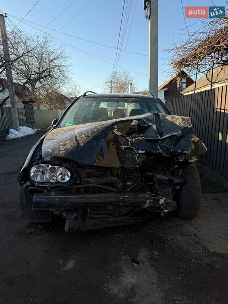 Універсал Volkswagen Golf 2005 в Житомирі