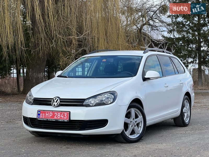 Универсал Volkswagen Golf 2010 в Луцке Универсал Volkswagen Golf 2010 в Луцке