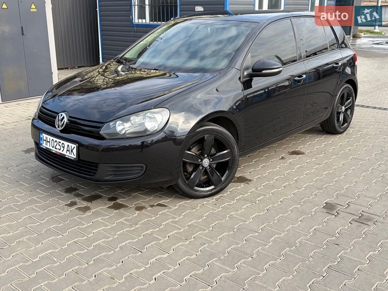 Хэтчбек Volkswagen Golf 2010 в Одессе Хэтчбек Volkswagen Golf 2010 в Одессе
