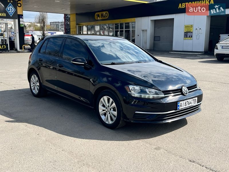 Хэтчбек Volkswagen Golf 2018 в Василькове