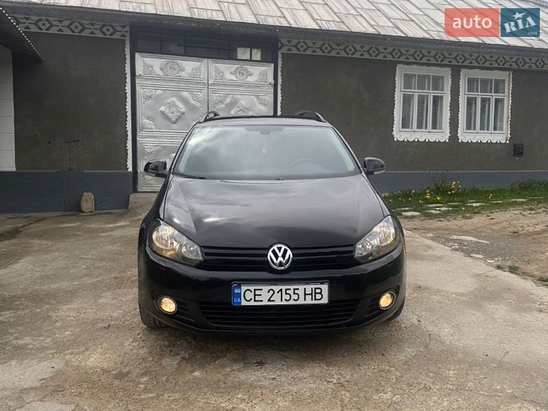 Универсал Volkswagen Golf 2013 в Черновцах