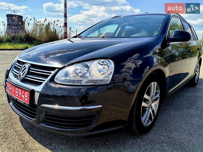 Универсал Volkswagen Golf 2008 в Харькове