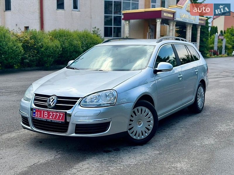 Универсал Volkswagen Golf 2009 в Тернополе