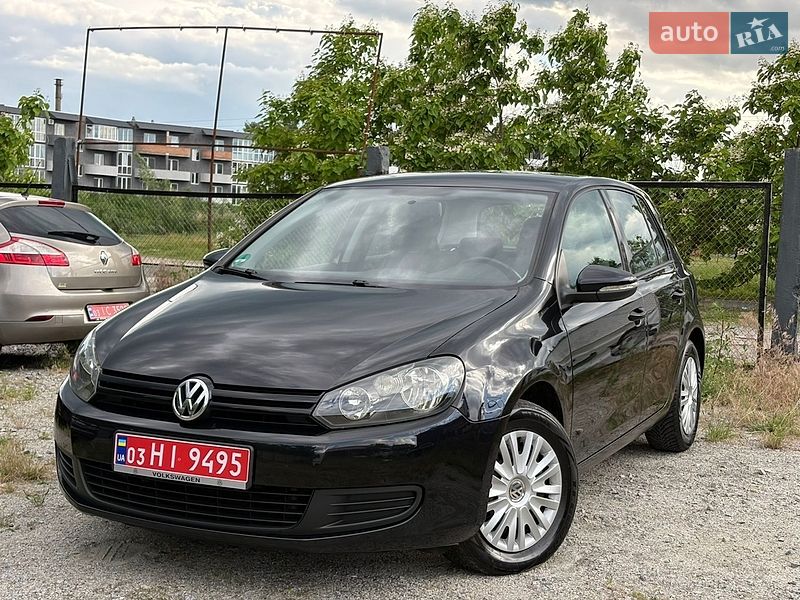 Хэтчбек Volkswagen Golf 2009 в Белой Церкви