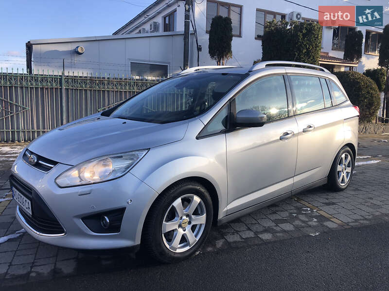 Минивэн Ford Grand C-Max 2010 в Мукачево