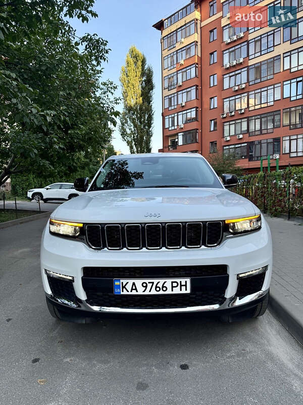 Внедорожник / Кроссовер Jeep Grand Cherokee 2021 в Киеве