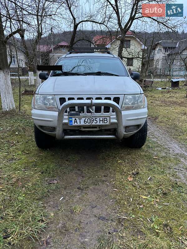 Внедорожник / Кроссовер Jeep Grand Cherokee 2001 в Ивано-Франковске