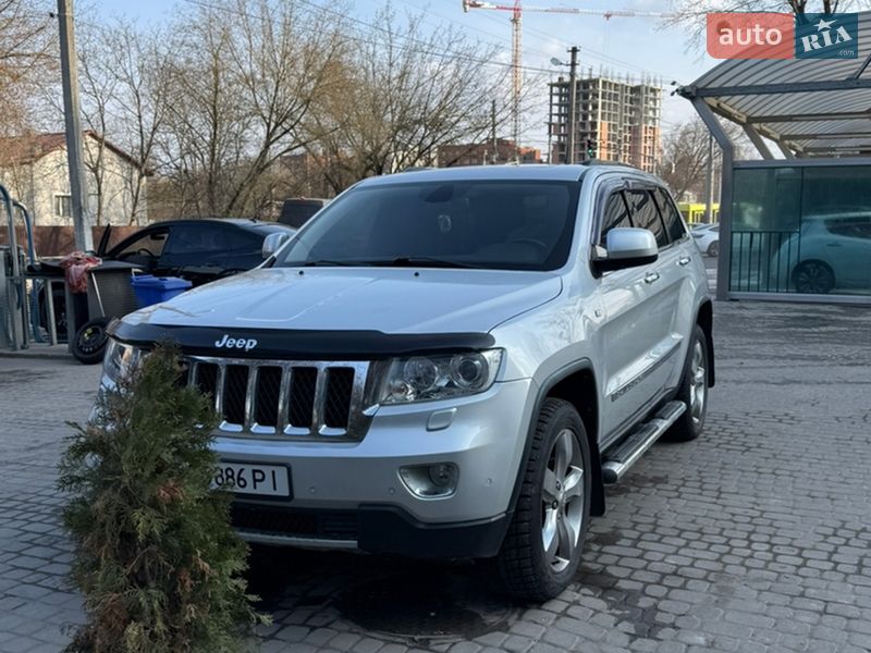 Позашляховик / Кросовер Jeep Grand Cherokee 2011 в Львові