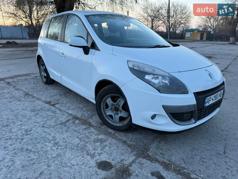 Минивэн Renault Grand Scenic 2011 в Ладыжине