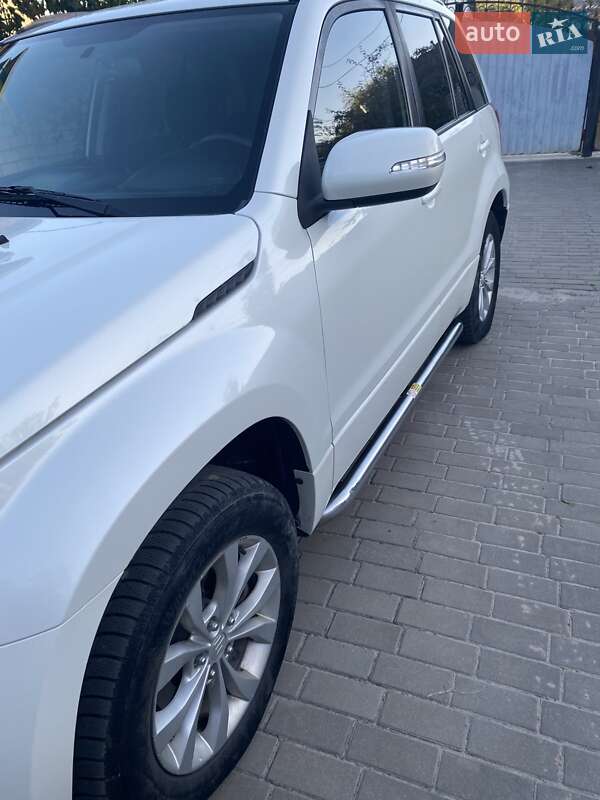 Внедорожник / Кроссовер Suzuki Grand Vitara 2016 в Коростышеве