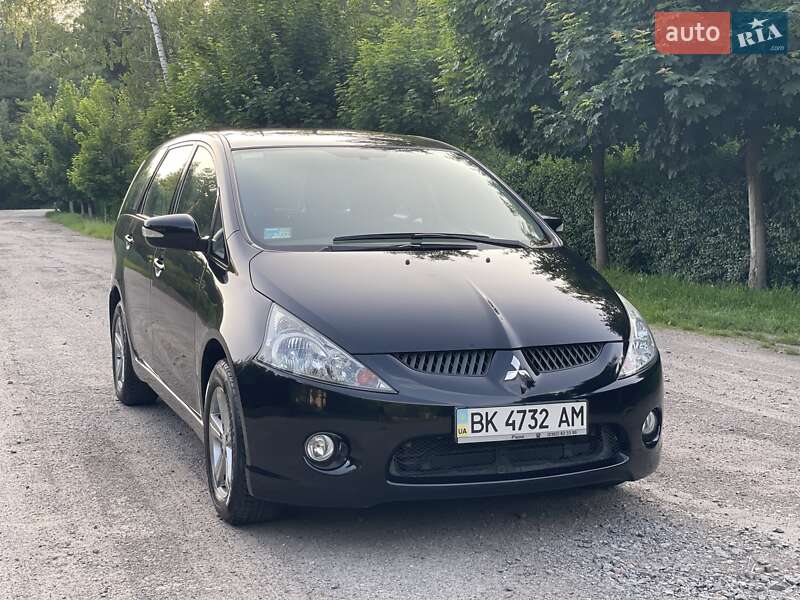 Минивэн Mitsubishi Grandis 2008 в Виннице