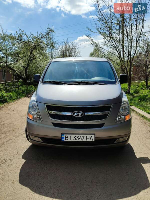 Минивэн Hyundai H-1 2011 в Полтаве