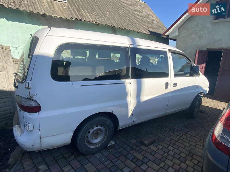 Мінівен Hyundai H-1 2005 в Шептицькому