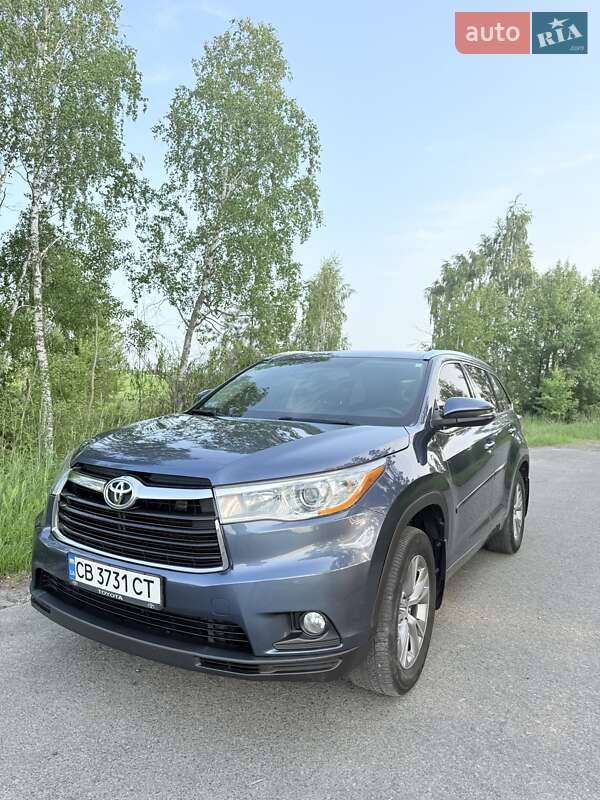 Универсал Toyota Highlander 2014 в Нежине
