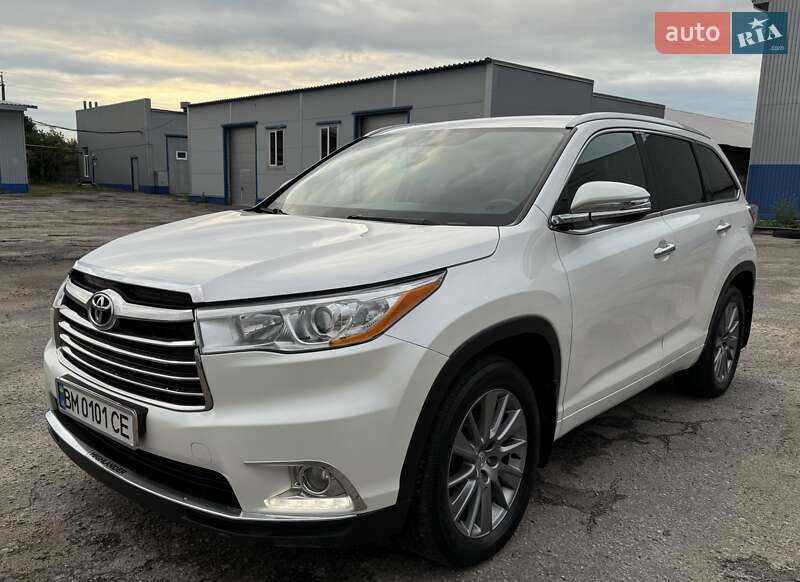 Внедорожник / Кроссовер Toyota Highlander 2015 в Сумах