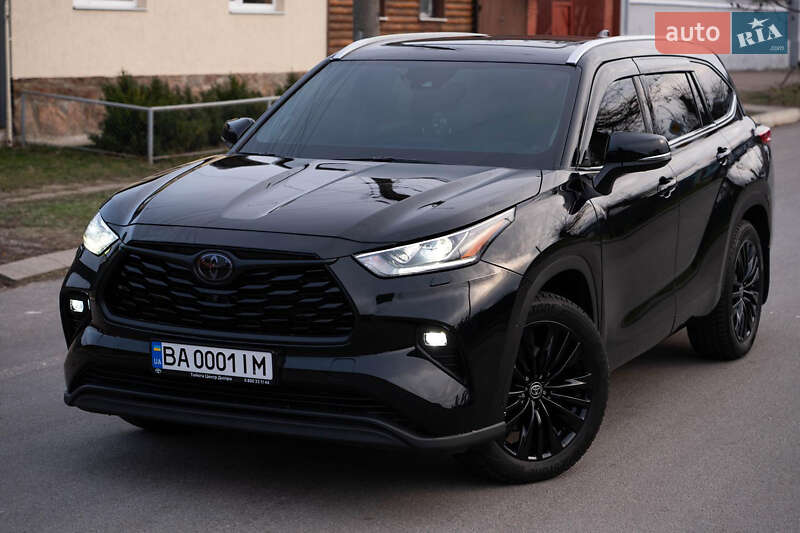 Внедорожник / Кроссовер Toyota Highlander 2022 в Кропивницком Внедорожник / Кроссовер Toyota Highlander 2022 в Кропивницком