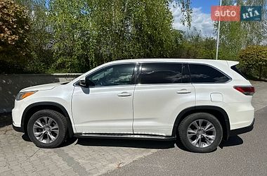 Внедорожник / Кроссовер Toyota Highlander 2015 в Херсоне