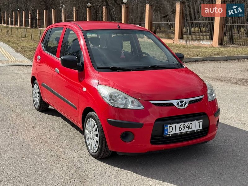 Хэтчбек Hyundai i10 2009 в Кропивницком