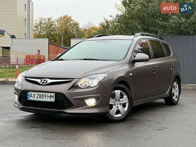 Універсал Hyundai i30 2012 в Харкові Універсал Hyundai i30 2012 в Харкові