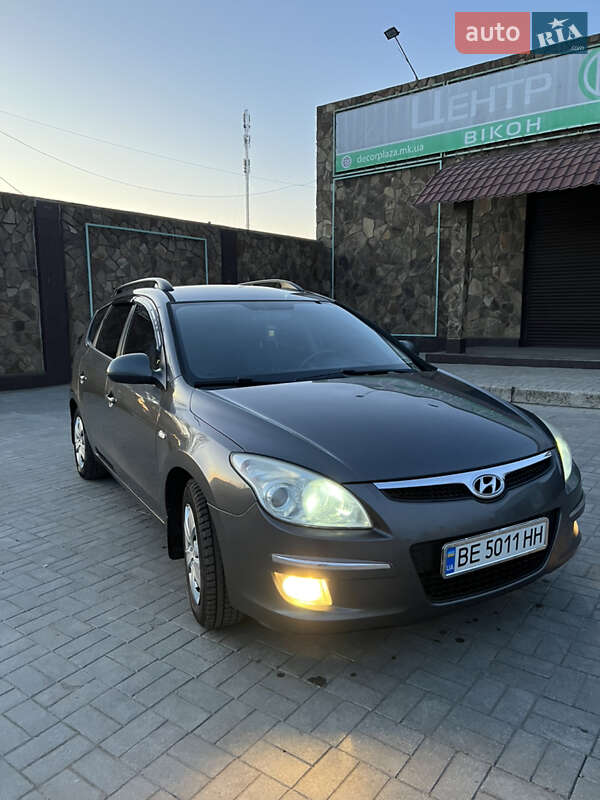 Универсал Hyundai i30 2008 в Николаеве
