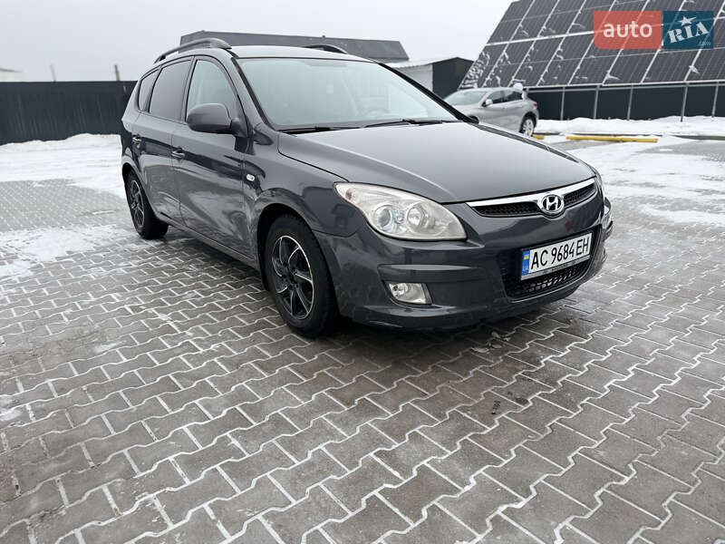 Універсал Hyundai i30 2008 в Володимирі Універсал Hyundai i30 2008 в Володимирі