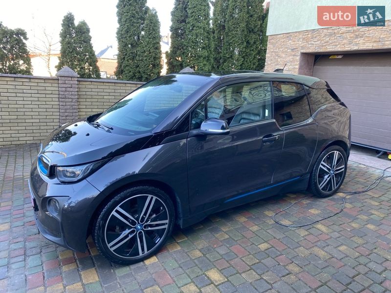 Хэтчбек BMW I3 2015 в Черновцах