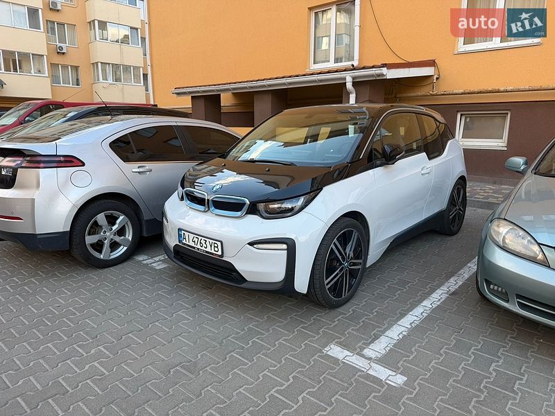 Хэтчбек BMW I3 2019 в Киеве