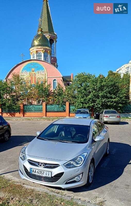 Седан Hyundai i40 2012 в Киеве Седан Hyundai i40 2012 в Киеве