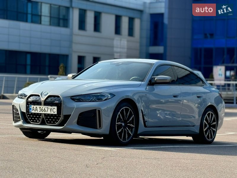 Купе BMW i4 2023 в Киеве