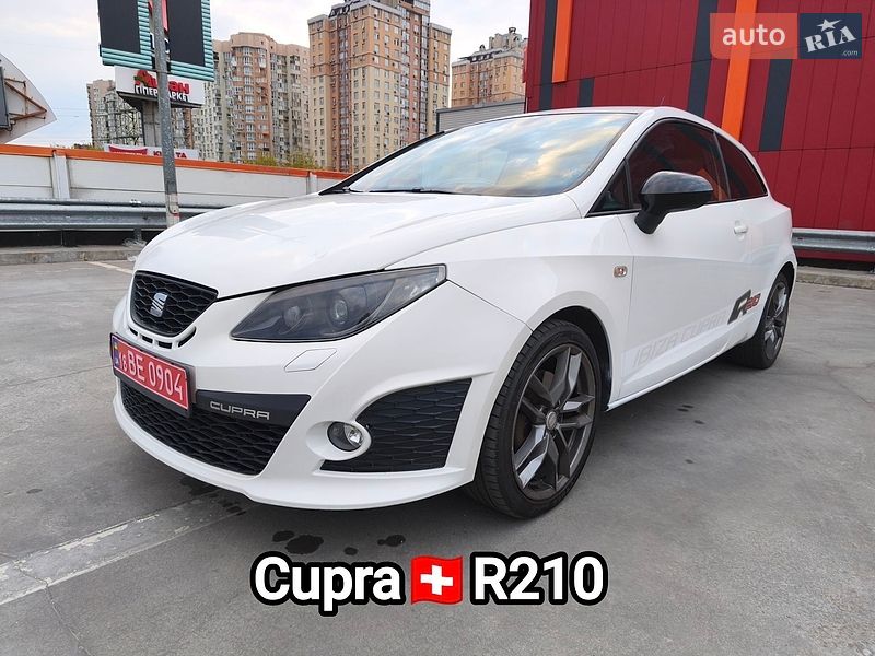 Хетчбек SEAT Ibiza 2011 в Києві