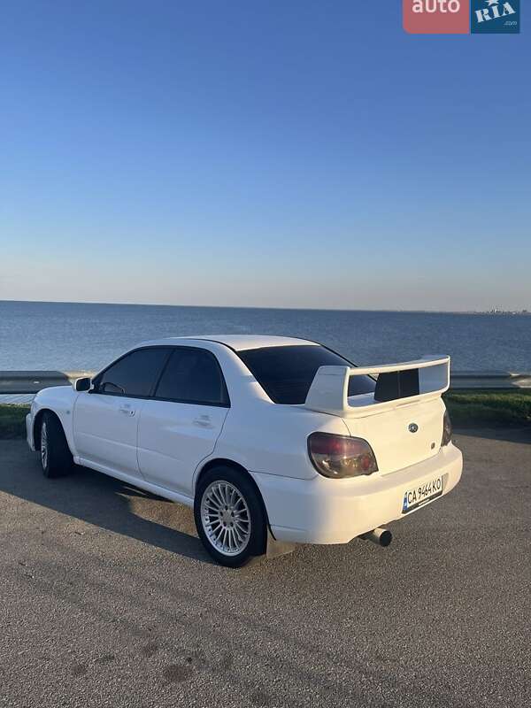 Седан Subaru Impreza 2001 в Киеве