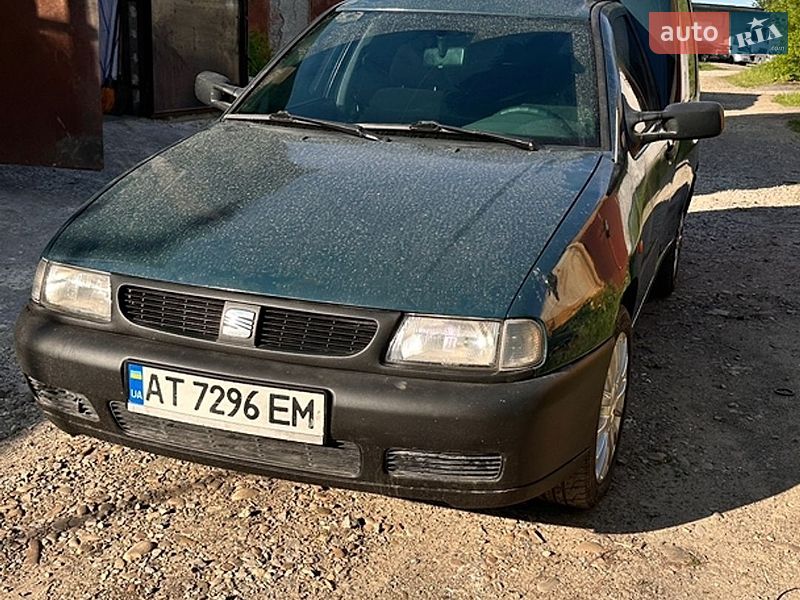 Грузовой фургон SEAT Inca 2000 в Ивано-Франковске