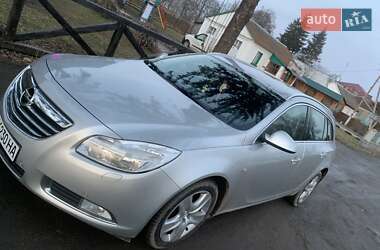 Универсал Opel Insignia 2009 в Емильчине