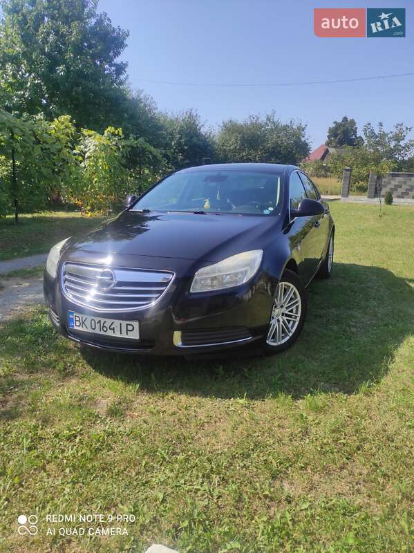 Седан Opel Insignia 2008 в Здолбунове