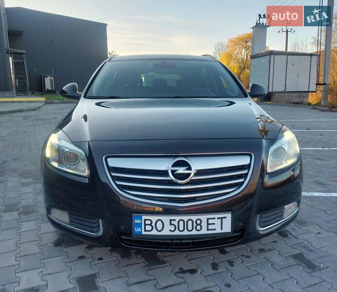 Универсал Opel Insignia 2012 в Бережанах