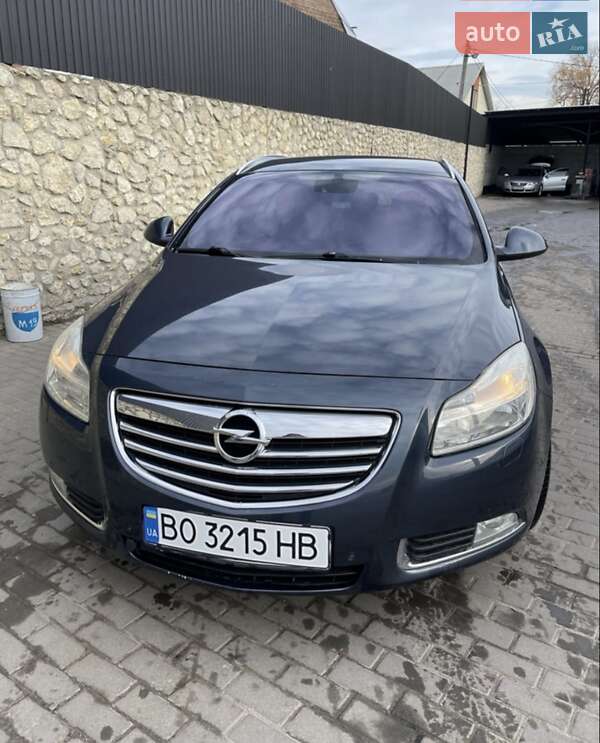 Универсал Opel Insignia 2009 в Тернополе